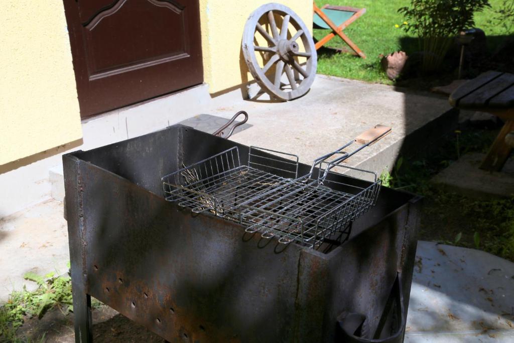 Guest House Sampetera Maja Riga Bagian luar foto
